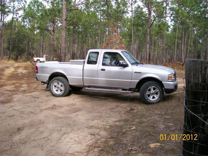 2012-Jan-02HGR4X4Croom 089
